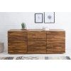 Designový masivní příborník s dvířky a třemi zásuvkami.